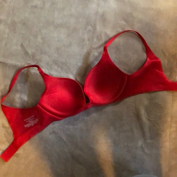 Victoria’s Secret Bra - Picture 3 of 4